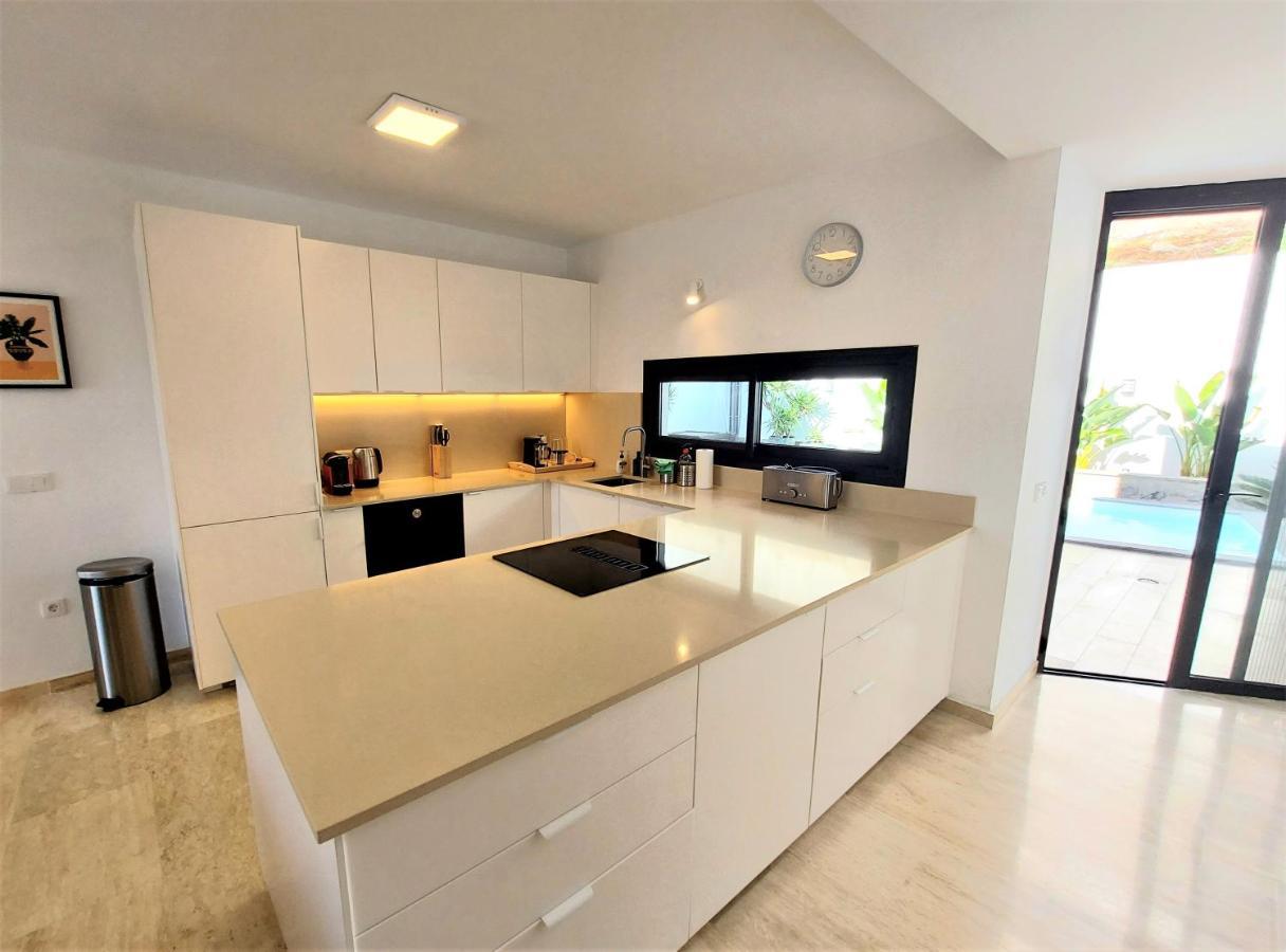 Villa Playa Amadores - Luxury Villa With Heated Pool Пуерто Рико Екстериор снимка