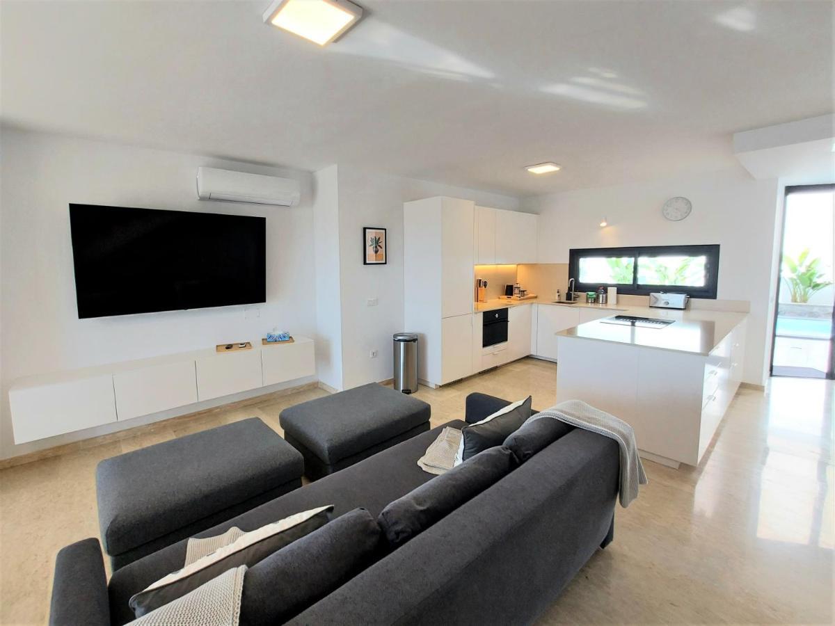 Villa Playa Amadores - Luxury Villa With Heated Pool Пуерто Рико Екстериор снимка